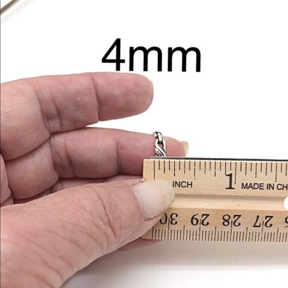 Infinity Toe Ring Sterling Silver, Adjustable, 1/8” Wide, NEW, Ships in Gift Box - Picture 9 of 10